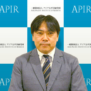 山口 英